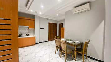 Apartment | In-room dining