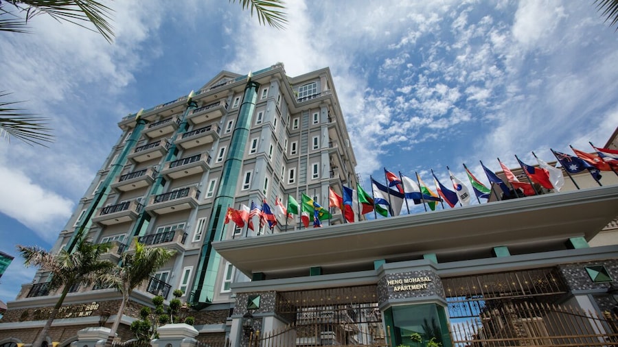 Heng Mohasal Apartment