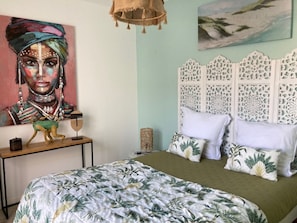 3 bedrooms, iron/ironing board, free WiFi
