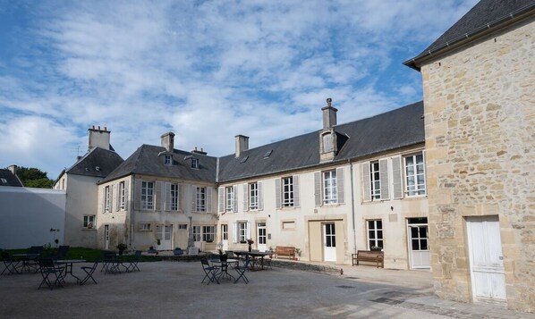 Extérieur