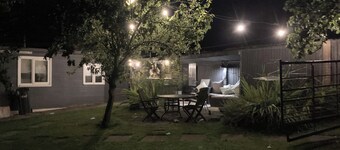 2-bed Cabin Sleeps 4 -small Pets Ok -free Parking