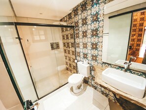 Habitación doble Premium, hidromasaje | Baño | Toallas 