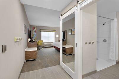 Hampton Inn By Hilton Cornwall