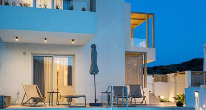 Corallia villa 1, with pool in Plakias resort