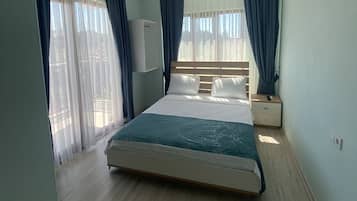Habitación estándar con 1 cama matrimonial o 2 individuales | Wifi gratis
