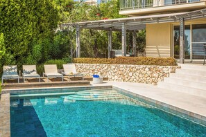 Vila (4 Bedrooms) | Fachada