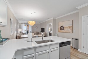 Interior - "The Hampshire" #406 3 Bedroom Sleeps 6 Gulf View (Rosemary Beach)