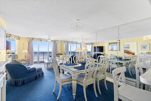 Dining - North Shore Villas 505 - Ocean Front 3 Bed/3 Bath Condo - Accommodates 8 - Pool, Lazy River & Hot Tub (North Myrtle Beach)