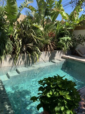 Outdoor pool, a heated pool