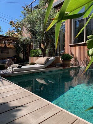 Piscine extérieure, piscine chauffée