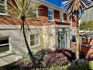 Property grounds - Osmund House Salisbury (Salisbury)
