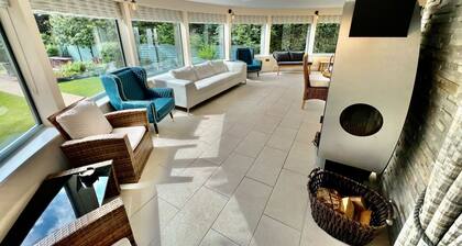 Osmund House, Salisbury Sleeps up to 19