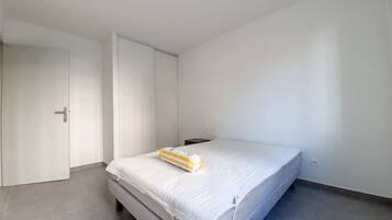 4 bedrooms