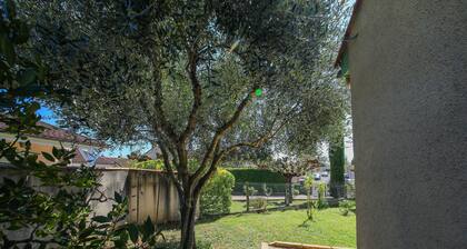 JOLIE MAISON - CALME - JARDIN - GAILLAC