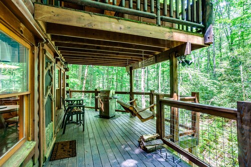 Creekside Hideaway🌟Romantic Private Hot Tub🌹Couples❤️Pool Access 