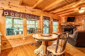 تناول الطعام