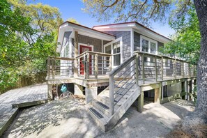 Exterior - The East Cooper Treehouse ~ 2 blocks to the beach! (Folly Beach)