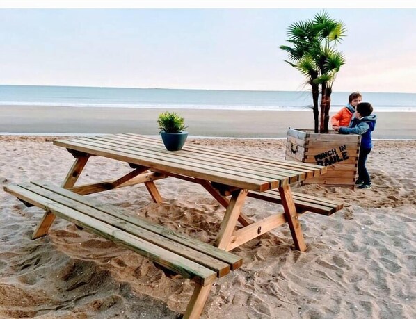 Buiten dineren
