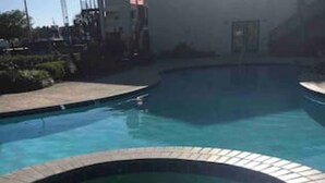 Pool - Bayou Breezes- Come Live the Bayou Life (Ocean Springs)