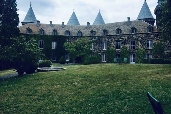 Façade