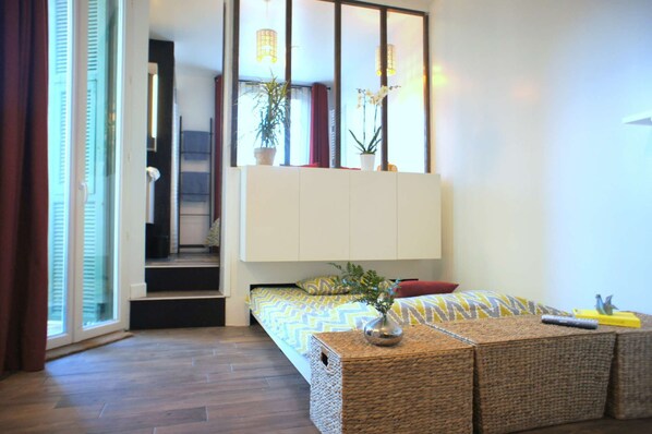 1 bedroom, iron/ironing board, WiFi, bed sheets