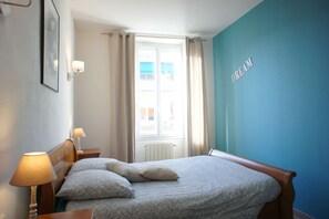 3 Schlafzimmer, Bügeleisen/Bügelbrett, WLAN, Bettwäsche