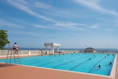 Oceanview Villa • Sleeps 22 • Fireplaces • Beach Passes • Pet Friendly