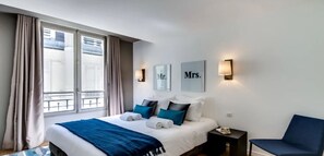 2 Schlafzimmer, Zimmersafe, Schreibtisch, Bügeleisen/Bügelbrett