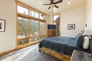 3 camere, culla da viaggio, Wi-Fi gratuito, lenzuola