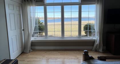 Executive Water View Home With Hot Tub, Just 3 Minutes To Barachois Beach