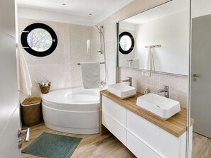 Badewanne, Handtücher