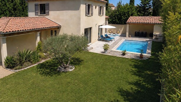 Unclassified image, 1 of 15, button - Charming Villa with Swimming Pool in the Saint-Remy-de-Provence Countryside (Mas-Blanc-des-Alpilles)