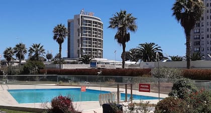 Enjoy Coquimbo Apartment one block away