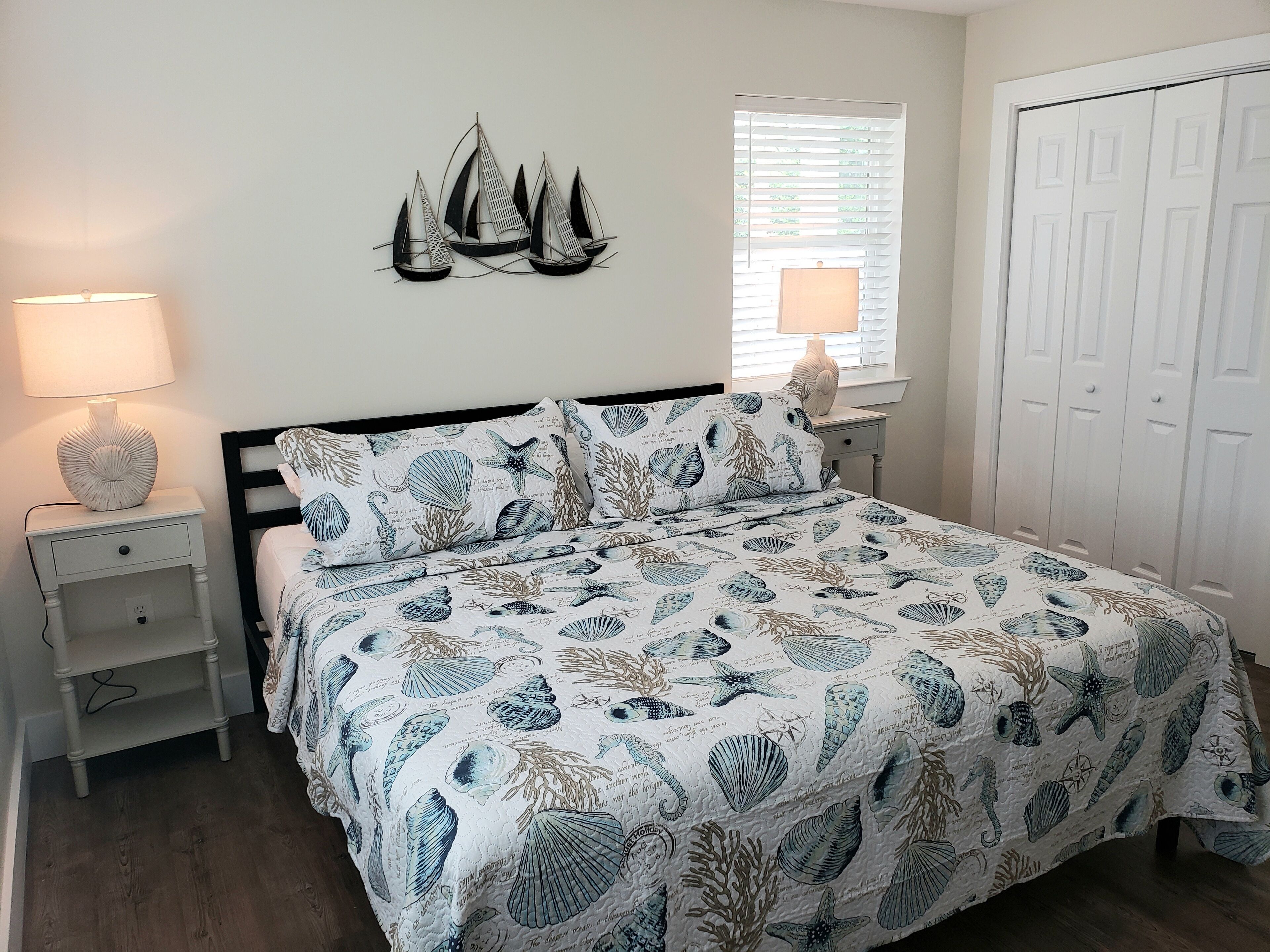 1 chambre, bureau, fer et planche à repasser, Wi-Fi gratuit