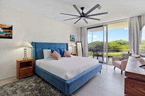 2 bedrooms, in-room safe, desk, iron/ironing board