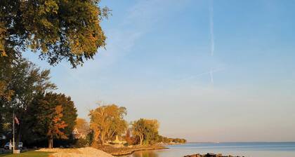 Harborview 3-6-8 on Main