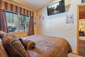 Unclassified image, 5 of 31, button