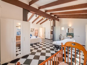 5 chambres, fer et planche Ă repasser, Wi-Fi gratuit, draps fournis