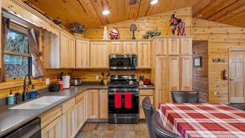 Refrigerador, microondas, parrilla de estufa y lavavajillas