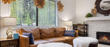 Televisión, chimenea