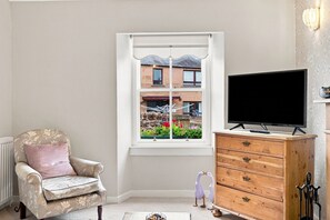 Fernseher, Kamin