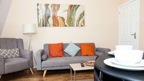 Apartment, Private Bathroom (2 Bedroom) | Lounge - Alexander Apartments Gateshead Quay (Gateshead)