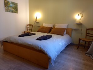 Comfort-hus - 3 soveværelser - terrasse - udsigt til have | 3 soveværelser, individuelt design, individuel indretning, gratis Wi-Fi
