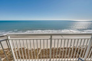 Property grounds - Baywatch Renovated, Unobstructed Oceanfront  Views (North Myrtle Beach)