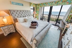 4 chambres, fer et planche à repasser, Wi-Fi, draps fournis