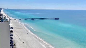 På stranden, liggestole