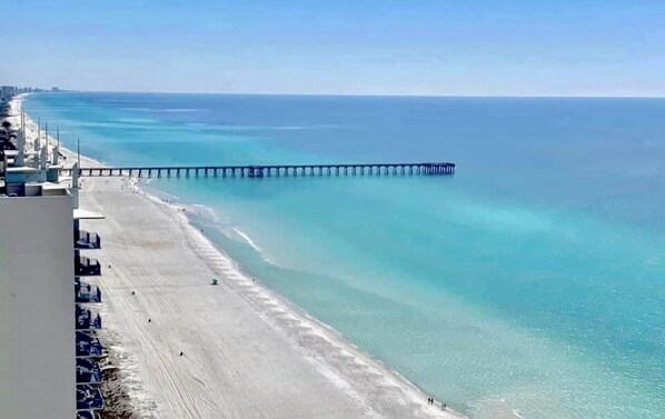 On the beach, sun loungers - 🎄SALE!🎄Book 1 week & get 1 FREE NIGHT! BEACH HOUSE HEATED POOL 7BR 4BA for 23ppl (Panama City Beach)