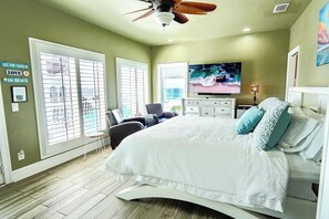 7 bedrooms, in-room safe, desk, iron/ironing board - 🎄SALE!🎄Book 1 week & get 1 FREE NIGHT! BEACH HOUSE HEATED POOL 7BR 4BA for 23ppl (Panama City Beach)