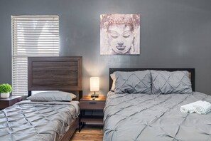 3 bedrooms, iron/ironing board, free WiFi, bed sheets