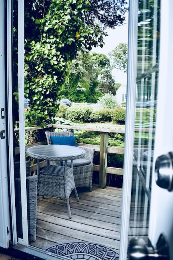 Outdoor dining - Endless Summer Unit - #3 (Harwich)